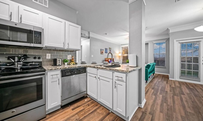 Fossil Creek Apartment | Sophisticated 2BR 2BA Apartment Stay with Pool