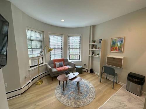 Prudential - St. Botolph Apartment | South End Blissful Studio