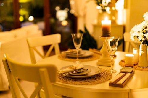 Zielona Gora Villa | Spa Love Home Sauna Jacuzzi ROMANTYCZNY DOM DLA PARY Z PRYWATNYM SPA