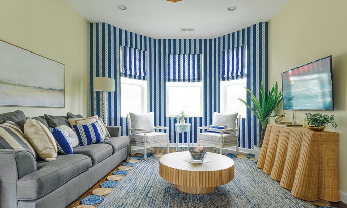 Uptown Apartment | Spacious 2-BR Condo + Free On-Site Parking