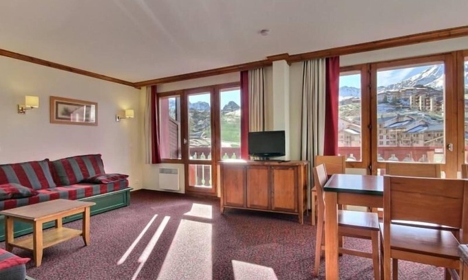 Plagne Soleil Apartment | Spacious 3-room apartment, top floor, ski-in/ski-out, pets allowed