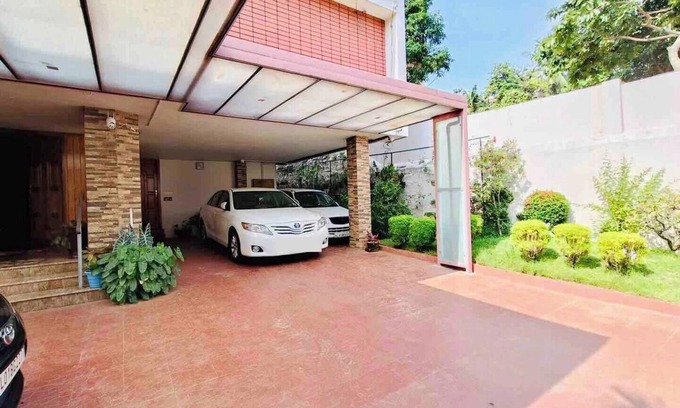 University of Kerala Senate House Campus Apartment | Spacious 3BHK AC Apartment, BedroomHallDiningKitchen, in the Heart of Trivandrum