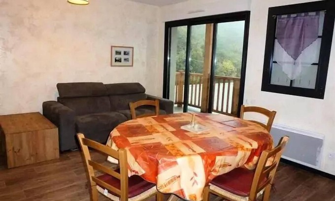 Bareges Apartment | Spacious 6-bed apartment with garage, close to Barèges center