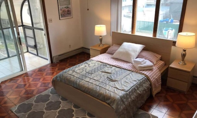 Secaucus Apartment | Spacious 7 Bed, 3 Bath spanning two separate floors. CLOSE TO NYC 30 day minimum