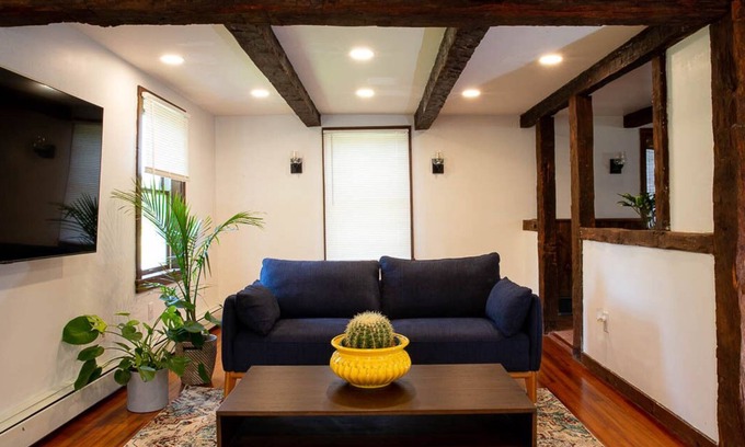 New Paltz House | Spacious and relaxing retreat, - 90 min form NYC