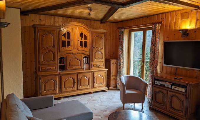 Sondernach Apartment | Spacious apartment in the Munster valley with mountain views