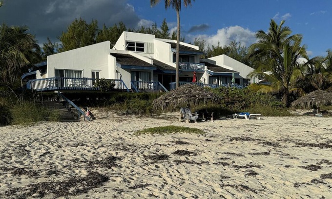 Great Harbour Cay House | Spacious Beach Villa