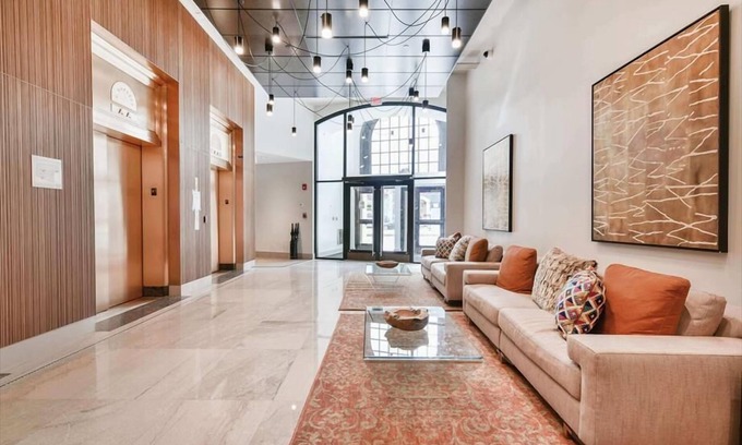 Chinatown Apartment | Spacious + Bright 2BR | Kitchen | Linens+ Towels | Desk+WiFi | by GLS