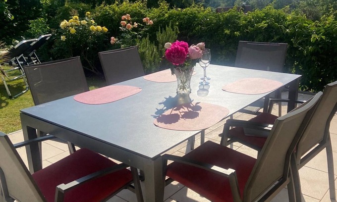 Lauf Apartment | Spacious, bright apartment with a view of the vineyards and the Rhine plain