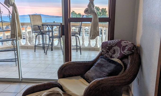 La Choya House | Spacious Cholla Bay Retreat: Family-Friendly Oasis with Stunning Rooftop Views