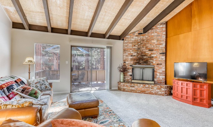 Incline Village Condo | Spacious Condo Near the Lake & Slopes w/ a Private Balcony, Free WiFi, & More!