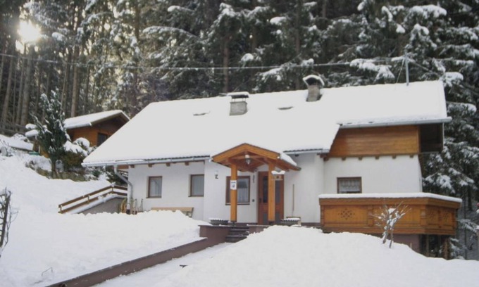 Rangersdorf House | Spacious country house surrounded by ski resorts