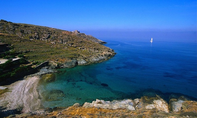 Pisses Villa | Spacious deluxe 5 bedroom villa, peaceful location, sea views, private beach