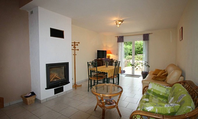 Docelles Cottage | Spacious Gîte: Fireplace, Terrace, Near Epinal & Gérardmer, Sleeps 5