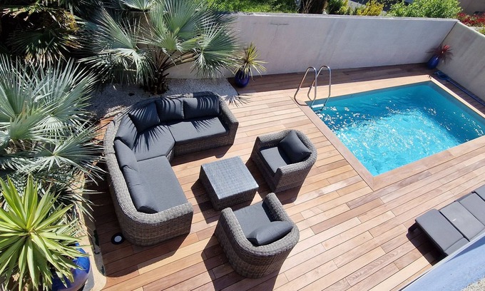 Quartier des Boucholeurs House | SPACIOUS HOUSE WITH POOL CLOSE TO THE BEACH