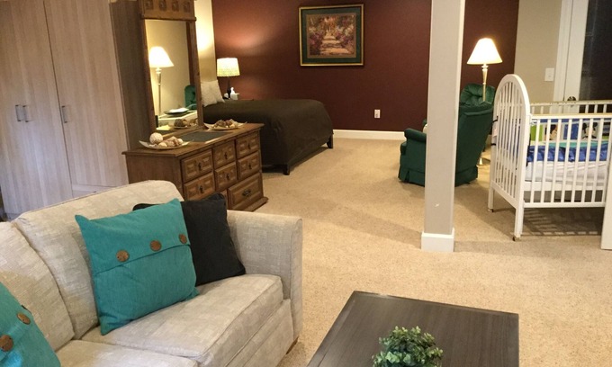 Newcastle House | Spacious house, easy access from Seatac, Seattle & Bellevue.