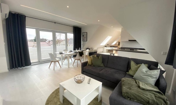 Fuldatal Apartment | Spacious modern DG apartment Schloofschdubb near Kassel 70 sqm