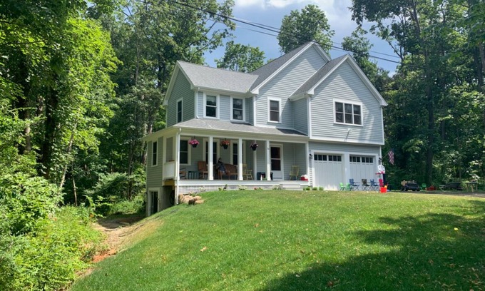 North Scituate House | Spacious new home 6-minute drive to beaches and historic Scituate Harbor!