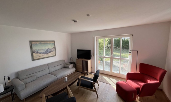 Poecking Apartment | Spacious, new, quiet apartment with terrace & garden - excellent location, 95sqm