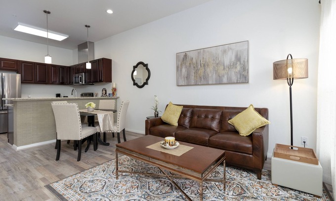 Katy Condo | Spacious One Bedroom +Study | Katy Asian Town