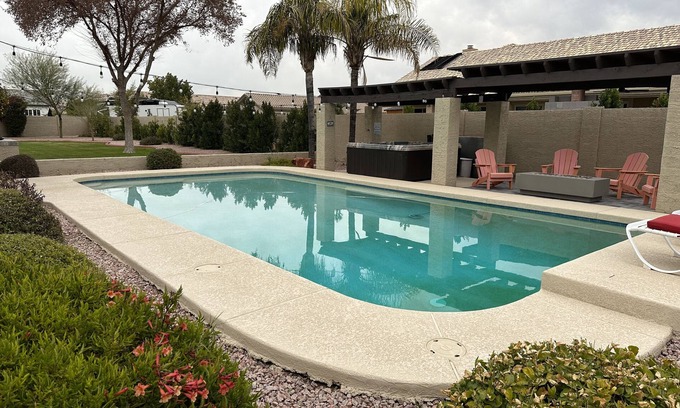 Paradise West Estates House | Spacious Resort Style Home on 1/2 acre, less than 2 miles from Spring Training.