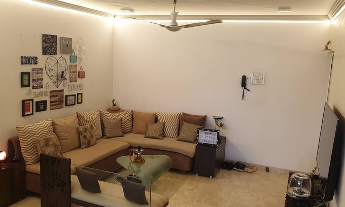 Andheri West Apartment | Spacious Room with attached bathroom
