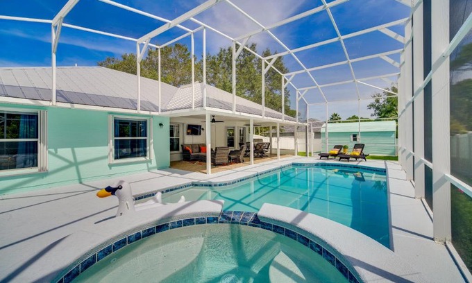 Sebastian Highlands House | Spacious Sebastian Retreat Lanai and Private Pool!