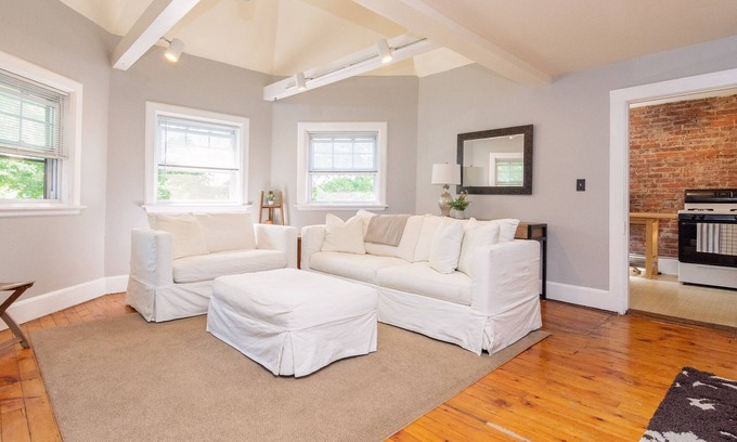 Hartford Apartment | Spacious Victorian Tower Apartment