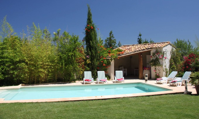Puisserguier Villa | Spacious villa in the heart of the vineyards with private pool and garden