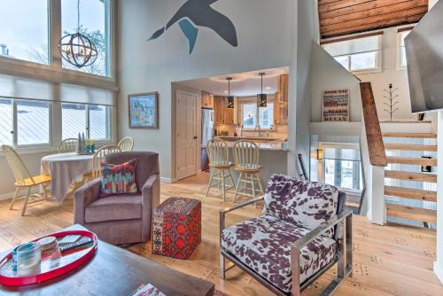 Lincoln House | Spacious Village of Loon Home Less Than 1 Mi to Ski Slopes