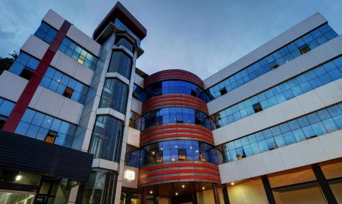 Kattappana Hotel | Sparrows Residency