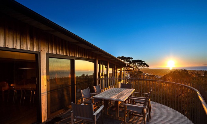 McCrae House | Spectacular Bay Views from South Channel House, McCrae