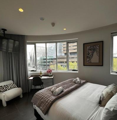 Chippendale Hotel | Spice On Broadway