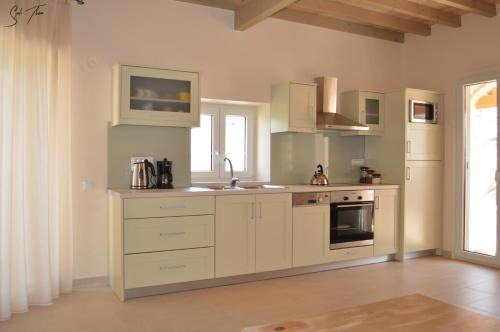 Aleimmatades Apartment | Spiti Thea