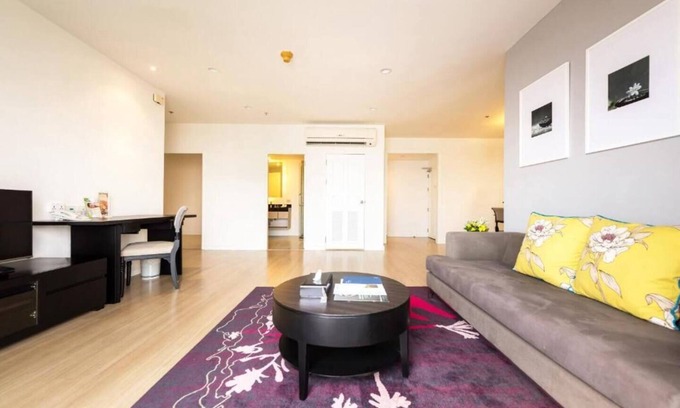 Thung Maha Mek Condo | SPL/2 BR/Serviced/Monthly