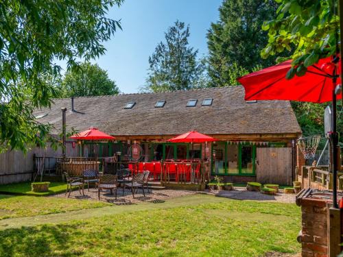 Amerton House | Squirrel Barn - Family Getaway Pass the Keys