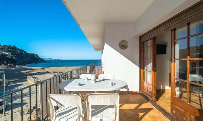 Sa Riera Apartment | SR-37 BEGUR SA RIERA 4 PAX