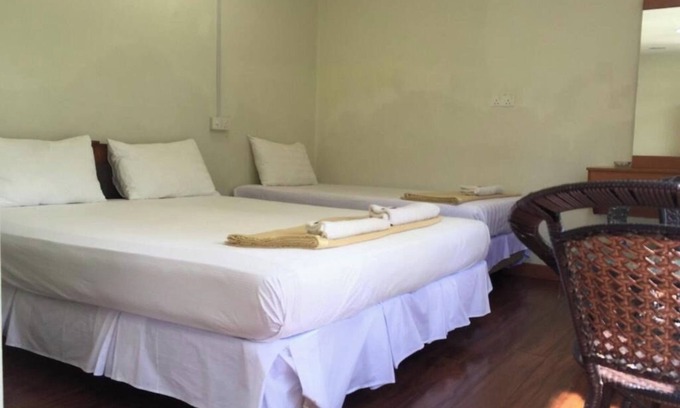 Hulu Selangor Hotel | Sri Malik Hotel Tanjung Malim