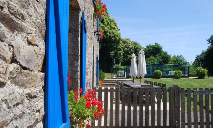 Languidic House | St Leon - La Fermiere and Le Pressoir combined