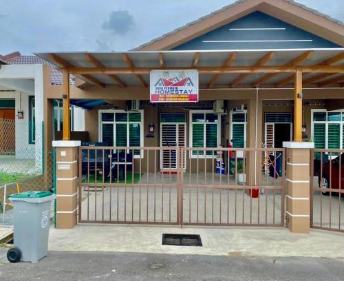 Sungai Baru Tengah House | ST2167 Arfa Permata Homestay