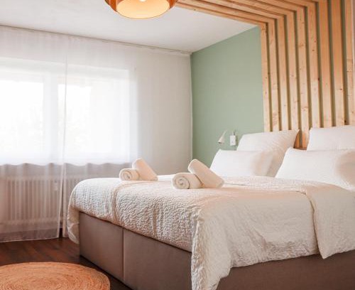 Frickenfelden Apartment | Stadtjuwel I Balkon I 6 Min zum See