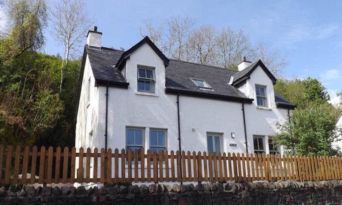 Achachork House | Staffin Road by Interhome