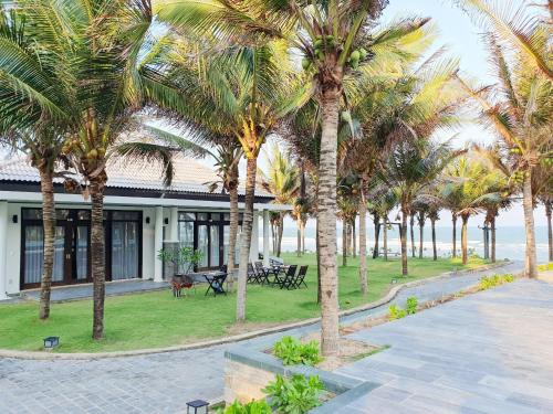 Ke Ga Resort | Starlight Villa Beach Resort