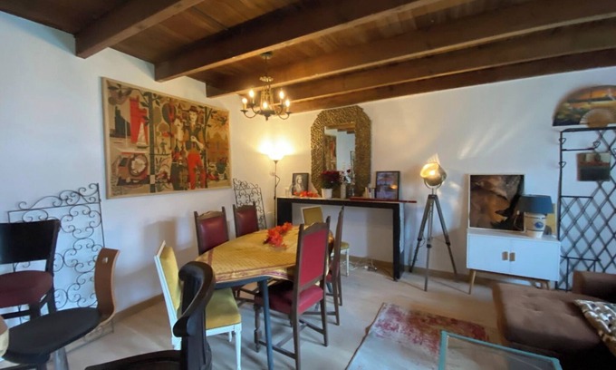 Blanzay House | Stay at La Grange des Zarts: Renovated House, Wi-Fi, Parking, Between Nature and Culture