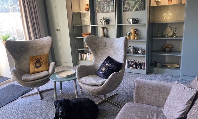 Mytholm Apartment | Stay in a Grand old House, Close to Hebden Bridge With Parking & pet Friendly