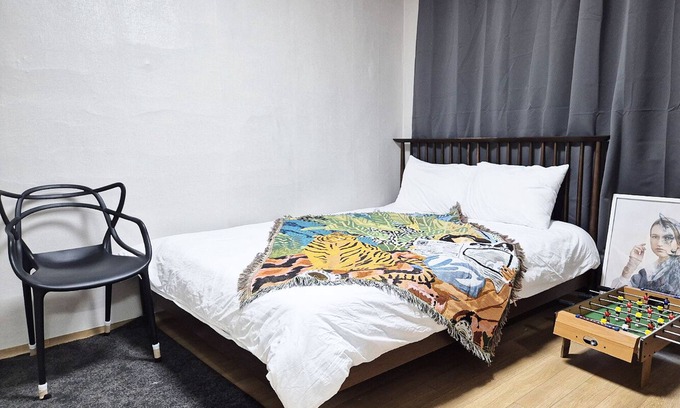 Jangwi-dong House | STAY IN NORTH SEOUL) 2nd floor of a detached house with a terrace