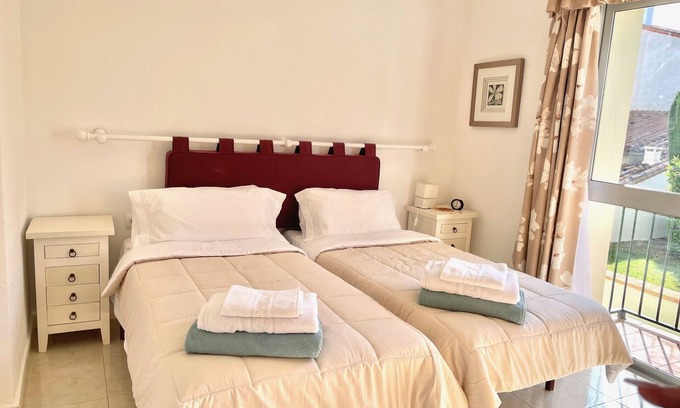 El Beal Apartment | Stay in this lovely flat to benefit from all the activities in La Manga Club
