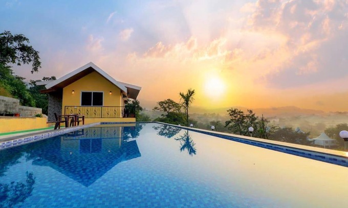 Kurvande Villa | Stay Leisurely Casa By the hills 4BHK, Pawna Lake