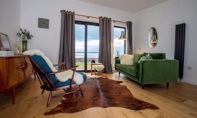 Broadford Apartment | Stay on the Bay, Skye