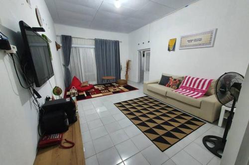 North Cirebon Villa | Stay@Pitaloka